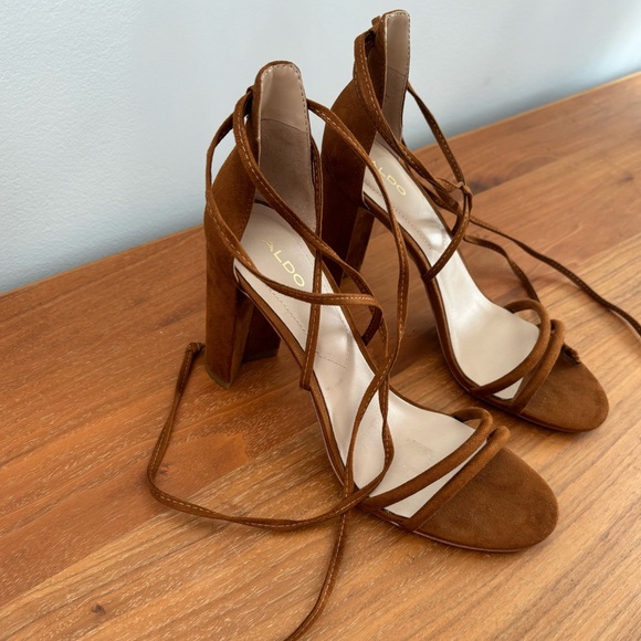 ALDO NYDERIA brown suede block heel sandal - Picture 7 of 9